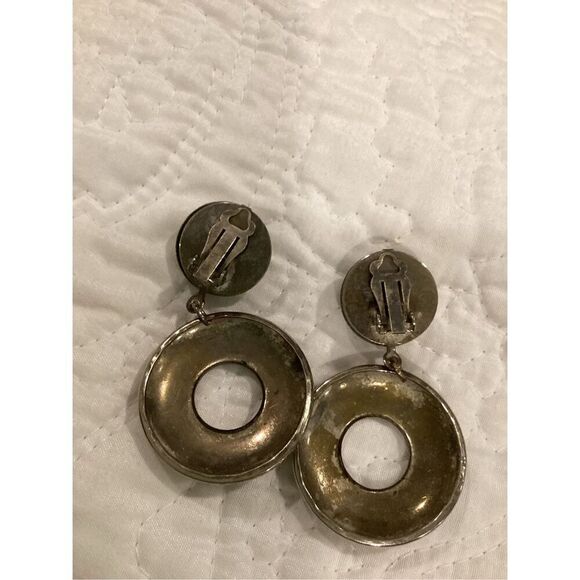 Vintage Silver Tone Circle Dangle Clip On Earrings - Picture 5 of 6